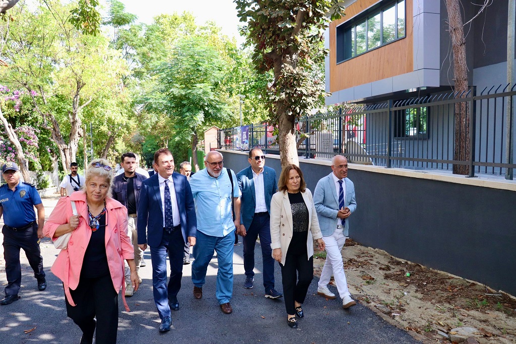 Kaymakamımız Abdurrahman İNAN, Adalar Mimoza Anaokulu İnşaatını Ziyaret Ederek İncelemelerde Bulundu.